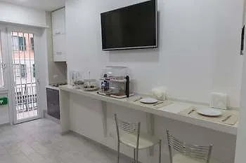 Metronia בית הארחה 3*